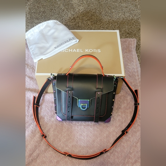 Michael Kors 🔥 NWOT Limited Edition Manhattan Medium Satchel/Crossbody Bag. - Picture 7 of 7